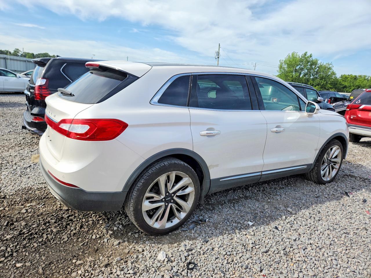 2017 Lincoln Mkx Reserve - Фото 3