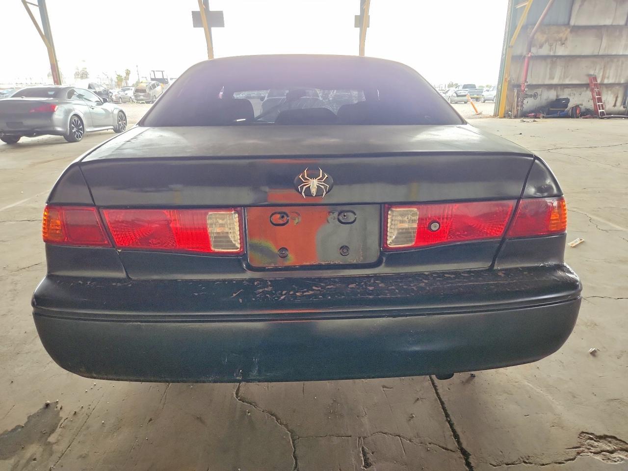 2001 Toyota Camry Le - Image 6
