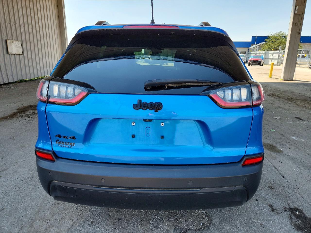 2020 Jeep Cherokee Latitude Plus - Image 6