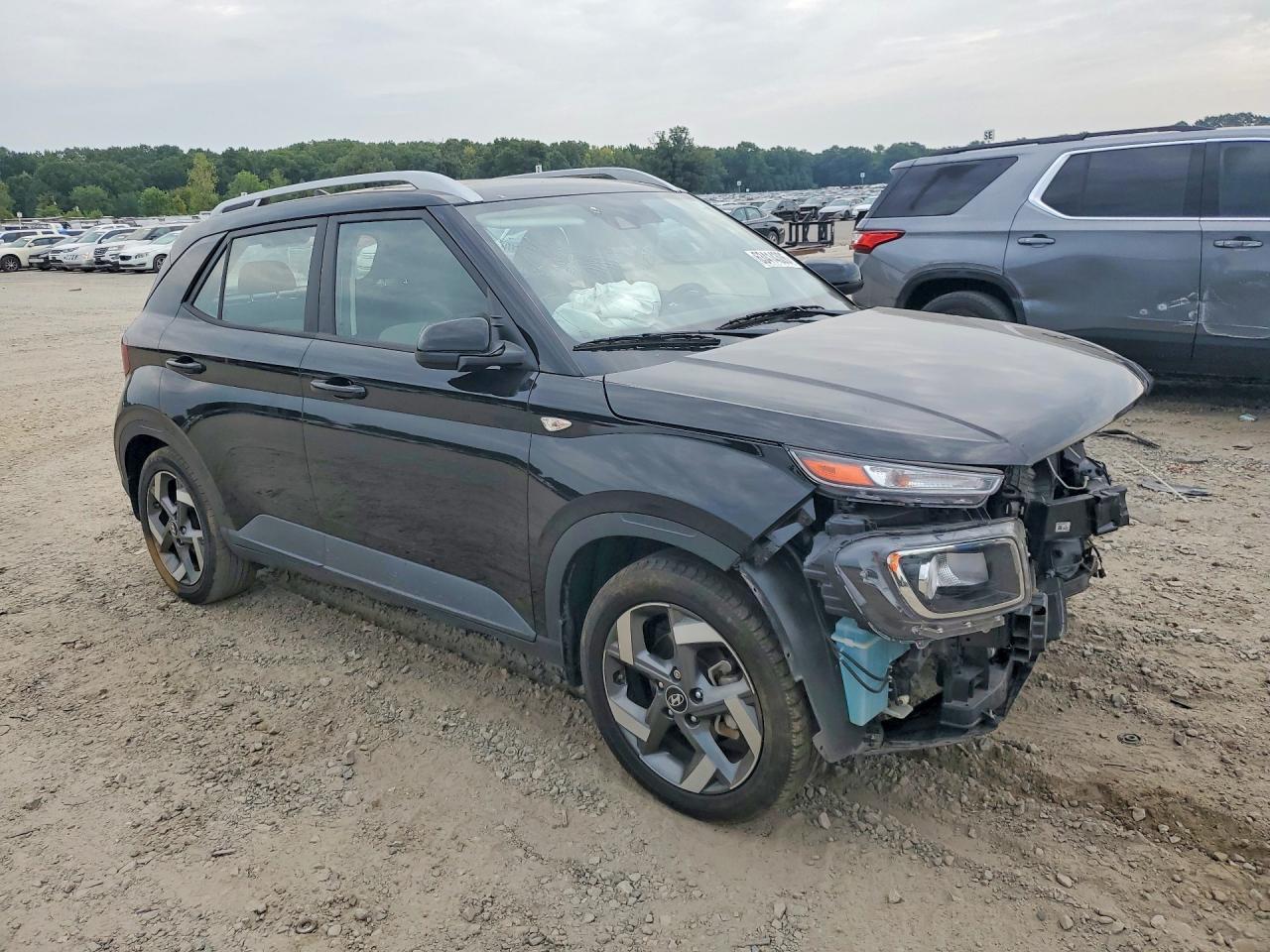 2022 Hyundai Venue Sel - Фото 4