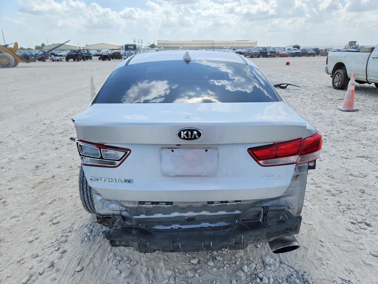2016 Kia Optima Lx - Фото 6