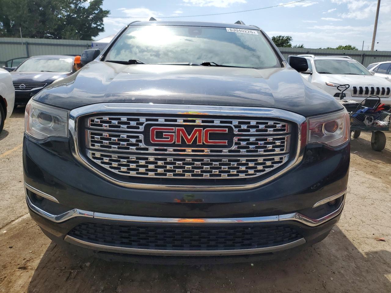 2018 GMC Acadia Denali - Фото 5