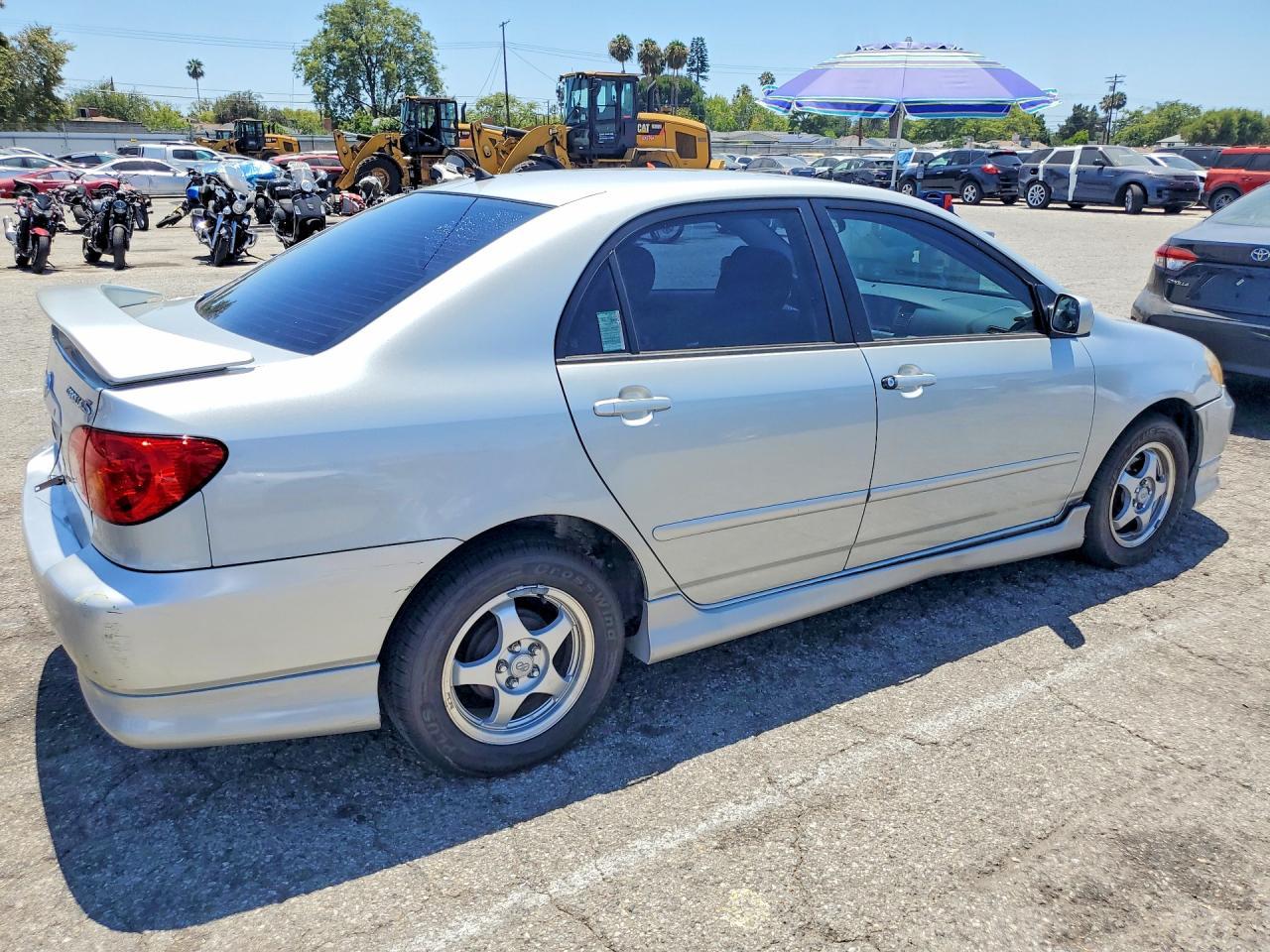 2004 Toyota Corolla S - Фото 3