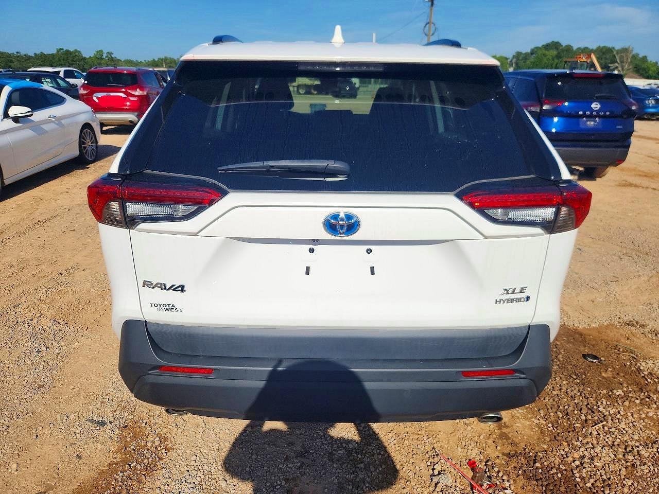 2023 Toyota Rav4 Hybrid Xle - Фото 6