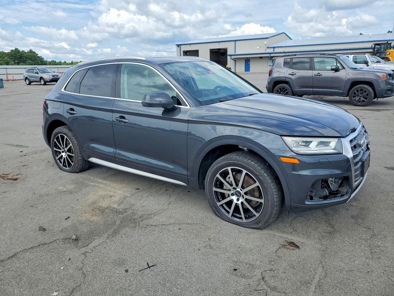 2019 Audi Q5 Premium Plus - Фото 4