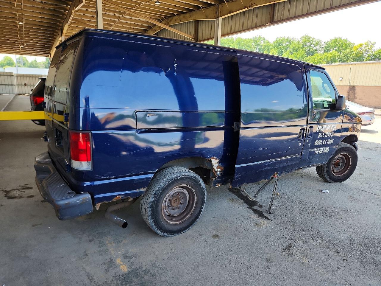 2007 Ford Econoline E250 Van - Фото 3