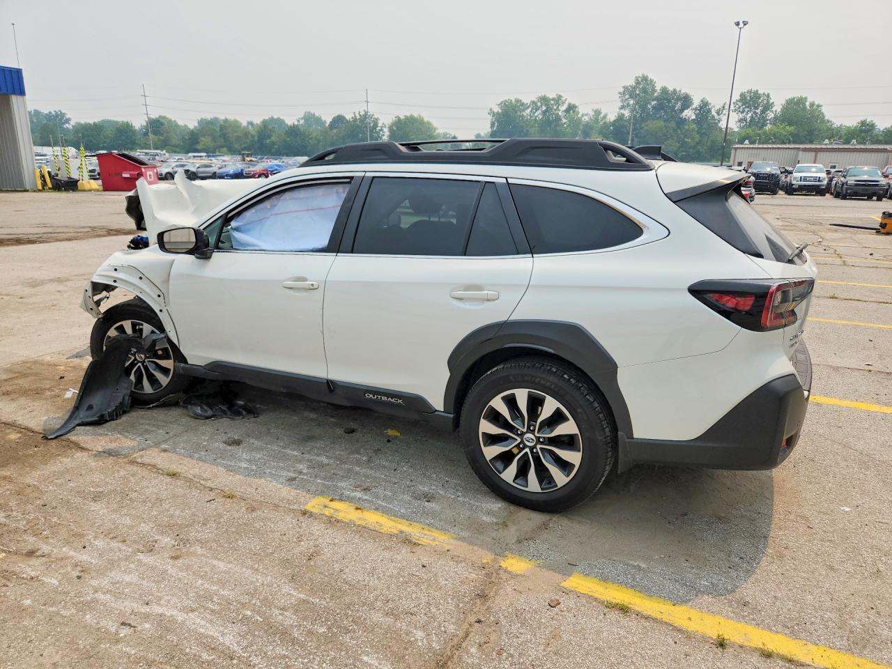 2023 Subaru Outback Limited - Фото 2