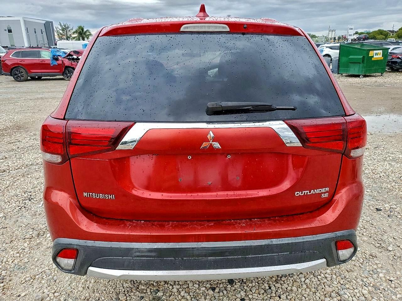 2017 Mitsubishi Outlander Se - Фото 6