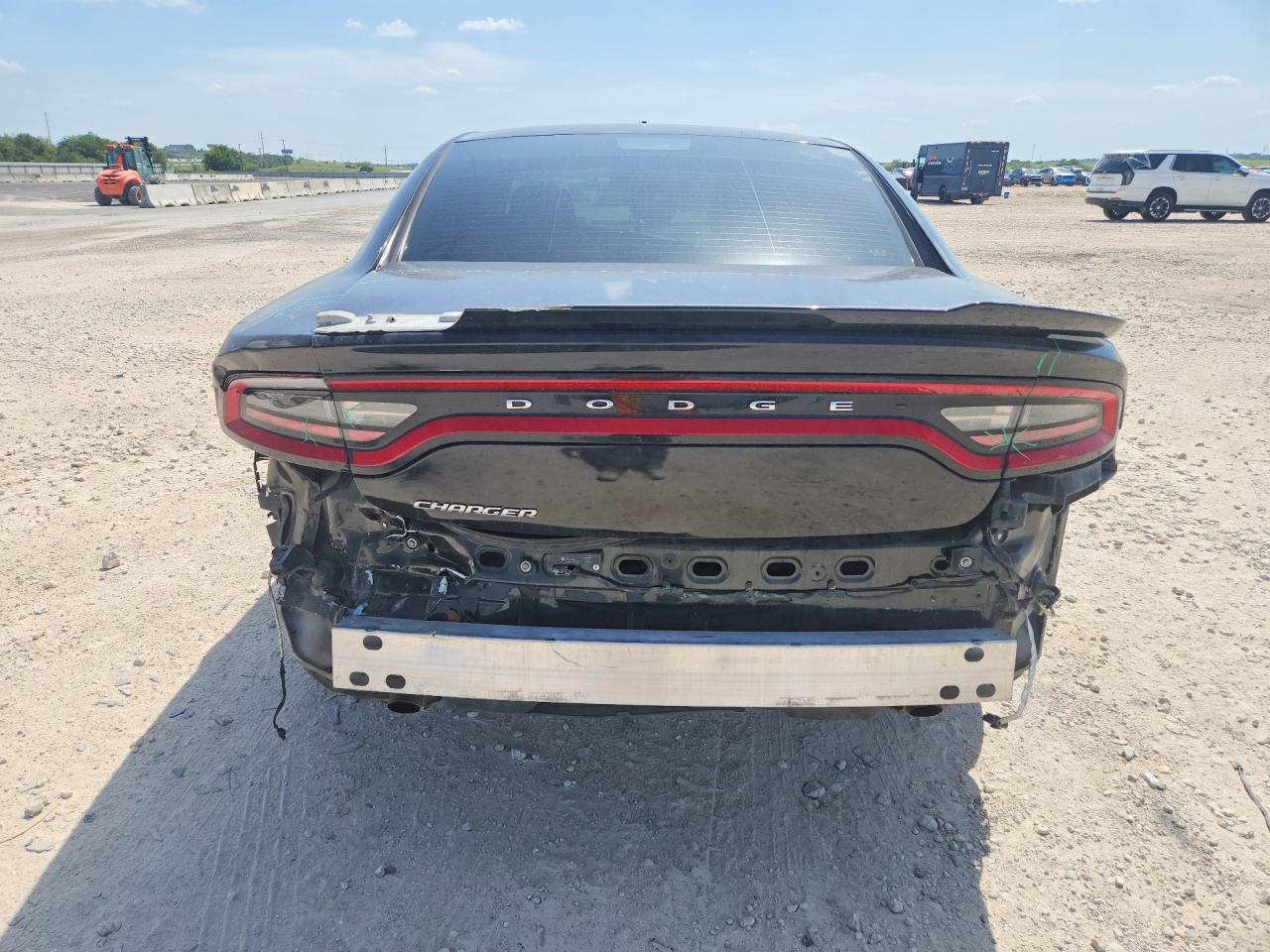 2017 Dodg Charger - Image 6