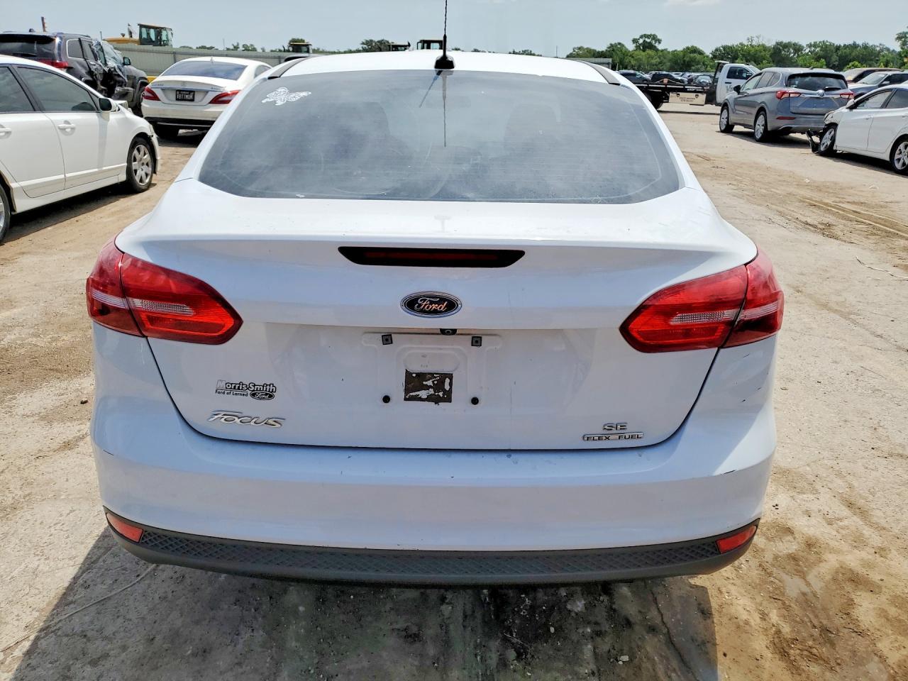 2016 Ford Focus Se - Фото 6