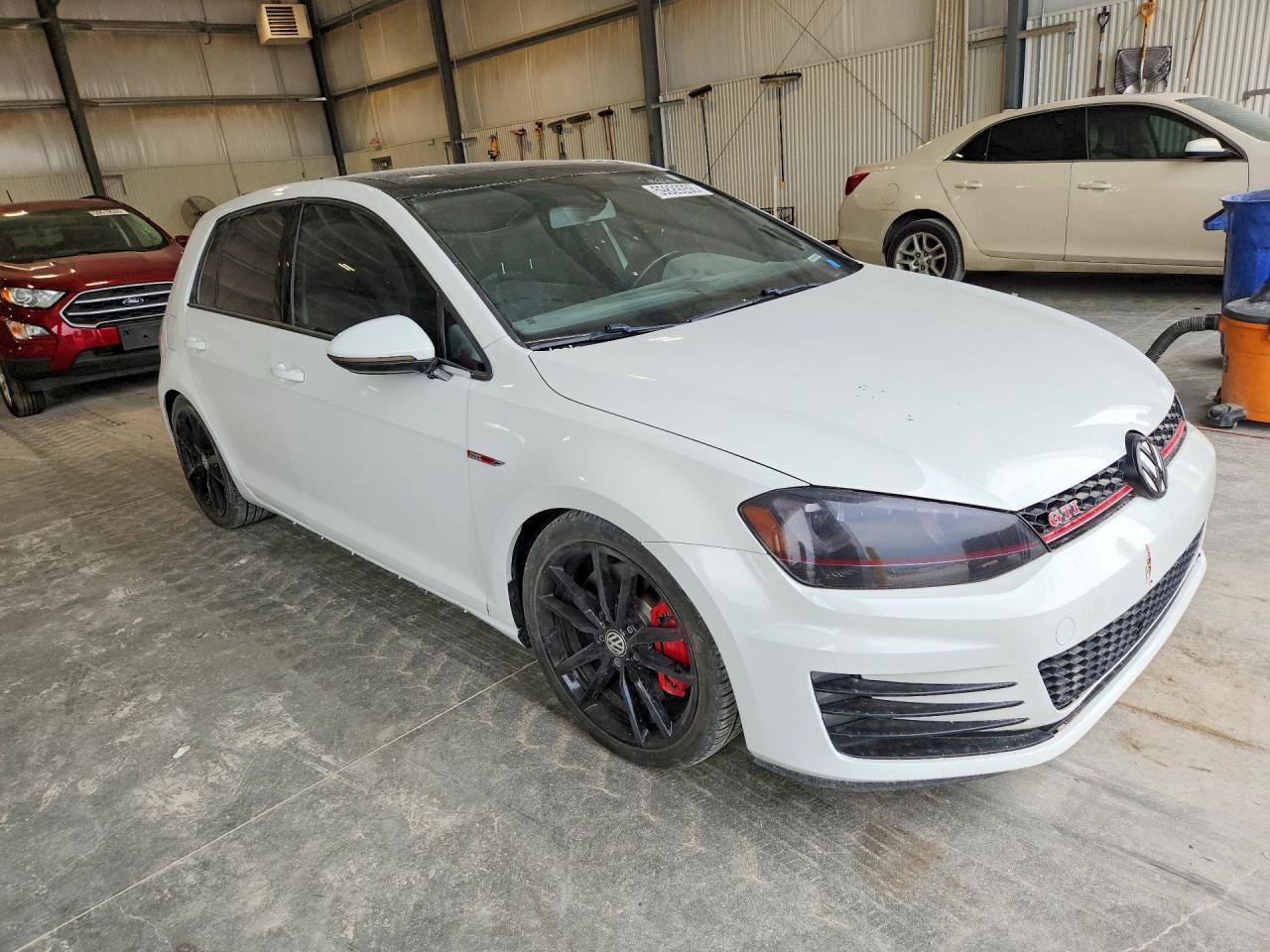 2016 Volkswagen Gti S/Se - Фото 4