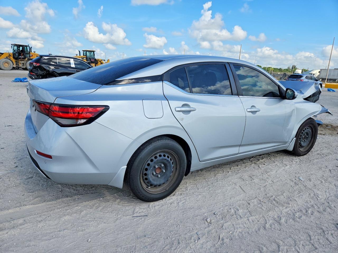 2023 Nissan Sentra S - Фото 3