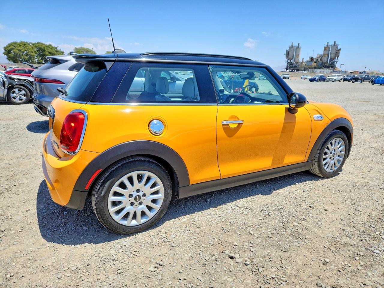 2015 Mini Cooper S - Фото 3