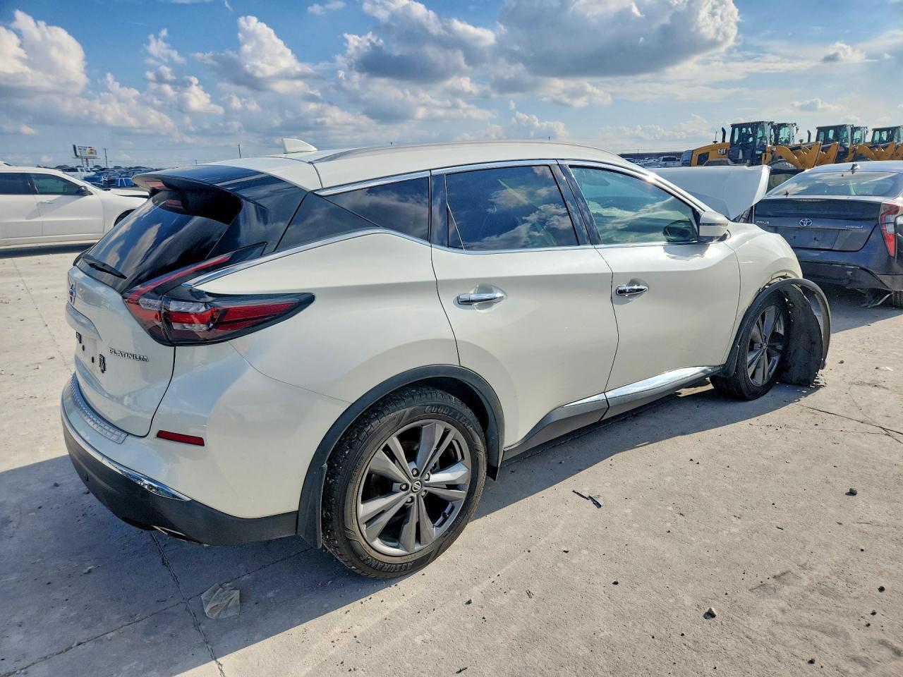 2021 Nissan Murano Platinum - Фото 3