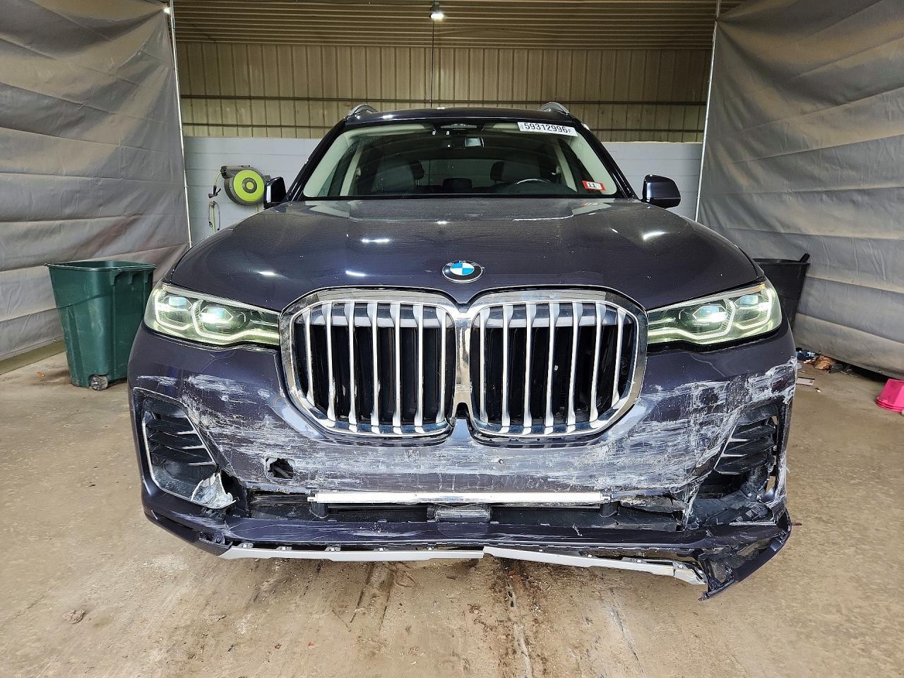 2022 BMW X7 xDrive40I - Фото 5