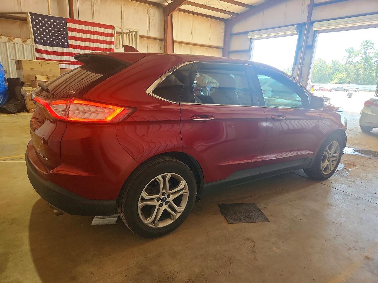 2015 Ford Edge Titanium - Фото 3