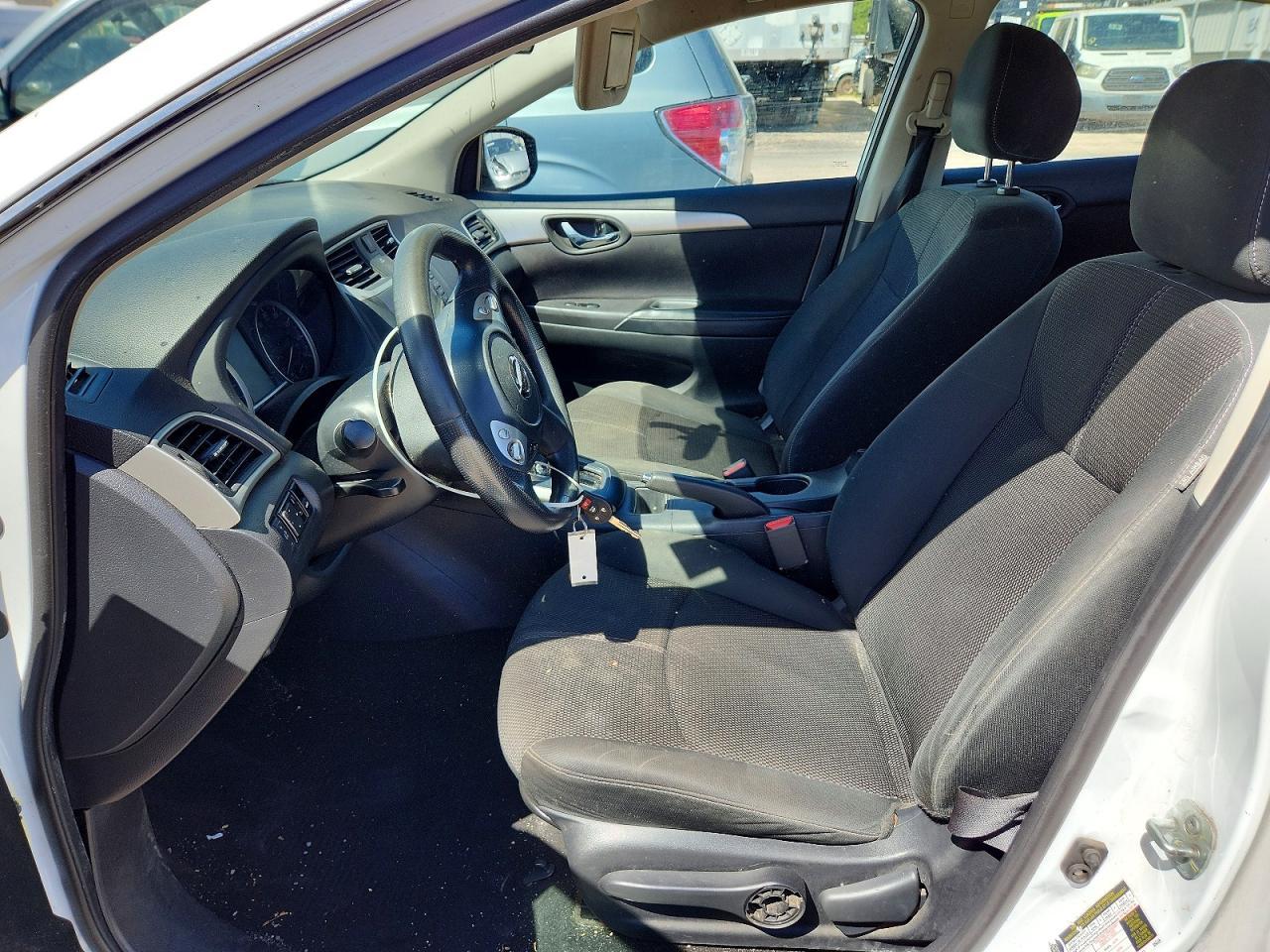 2018 Nissan Sentra S - Фото 7