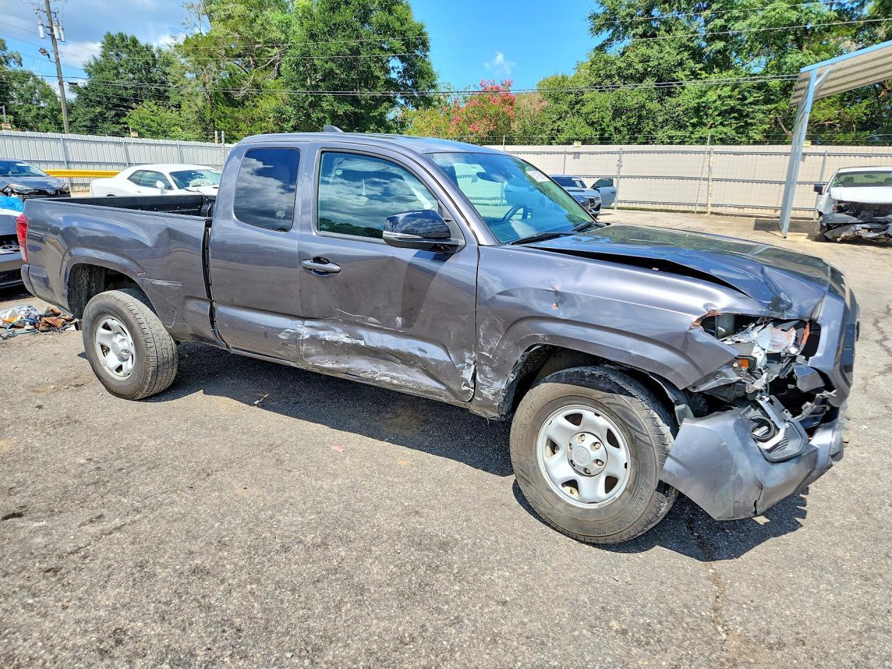 2023 Toyota Tacoma Sr V6 - Фото 4