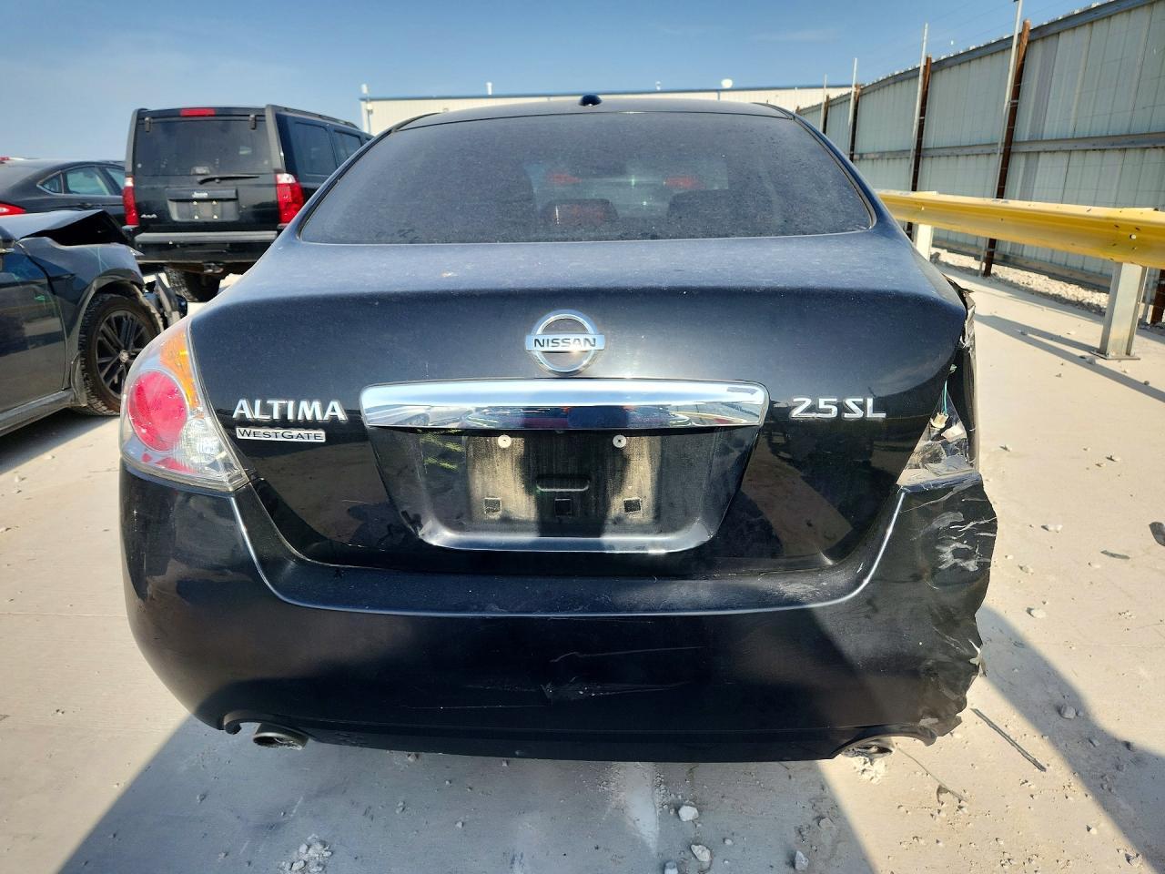 2010 Nissan Alitma 2.5 - Фото 6