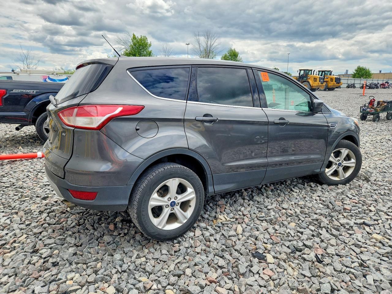 2016 Ford Escape Se - Фото 3