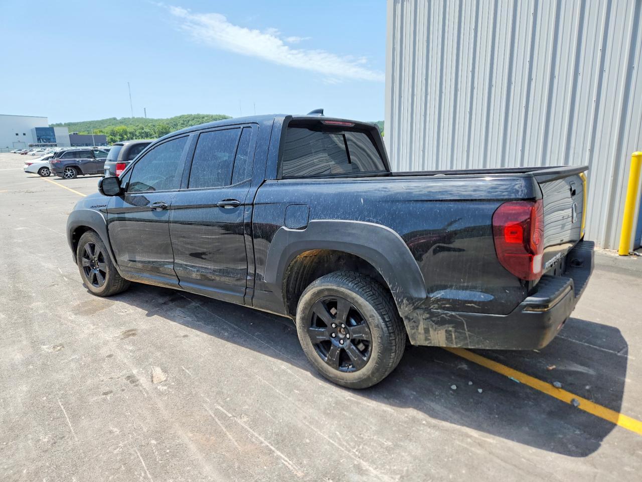 2017 Honda Ridgeline Black Edition - Фото 2