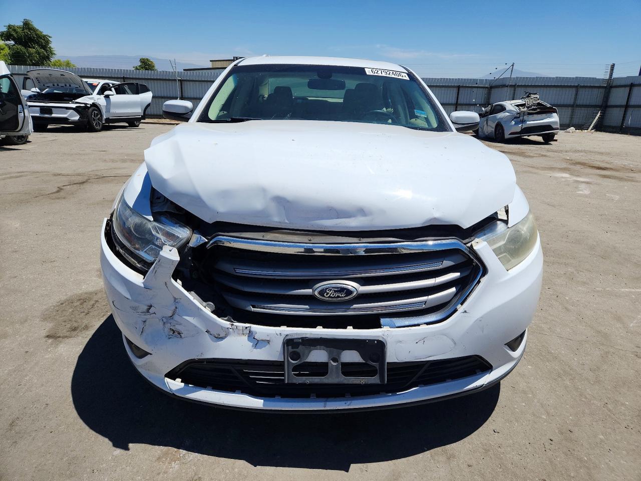 2015 Ford Taurus Sel - Фото 5