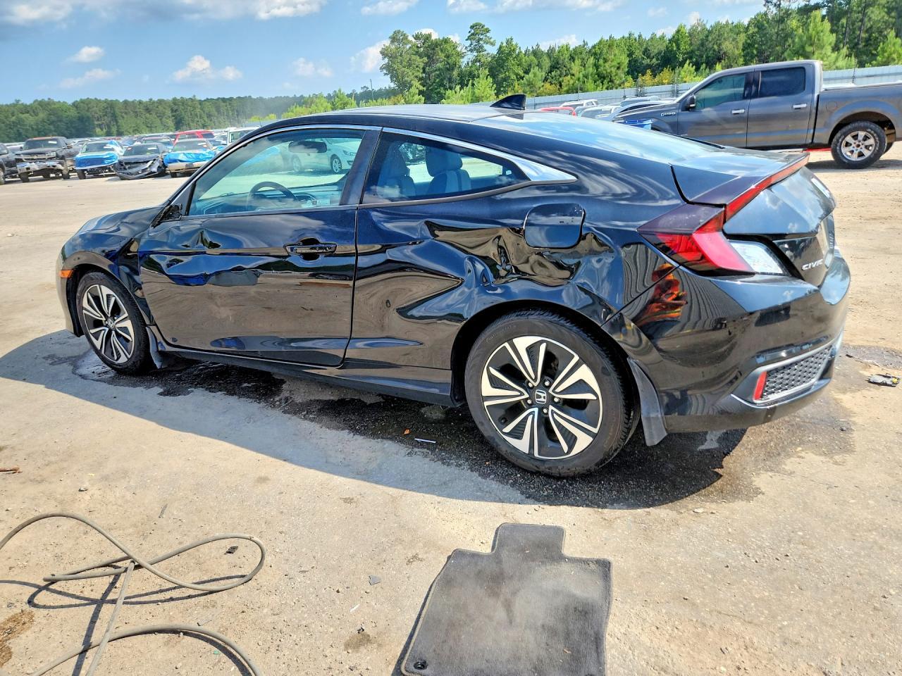 2018 Honda Civic Ex - Image 2