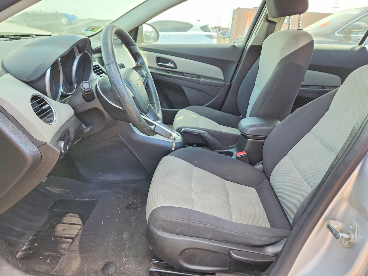 2013 Chevrolet Cruze Ls - Фото 7