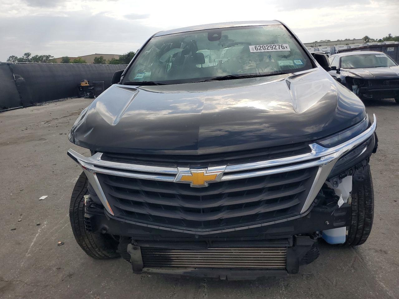2022 Chevrolet Equinox Ls - Image 5
