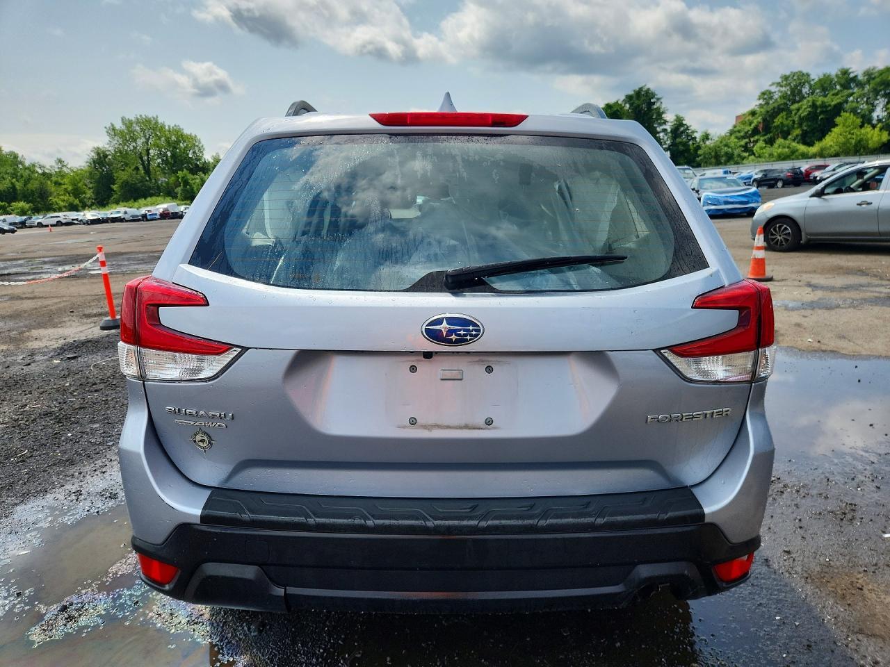 2021 Subaru Forester - Фото 6