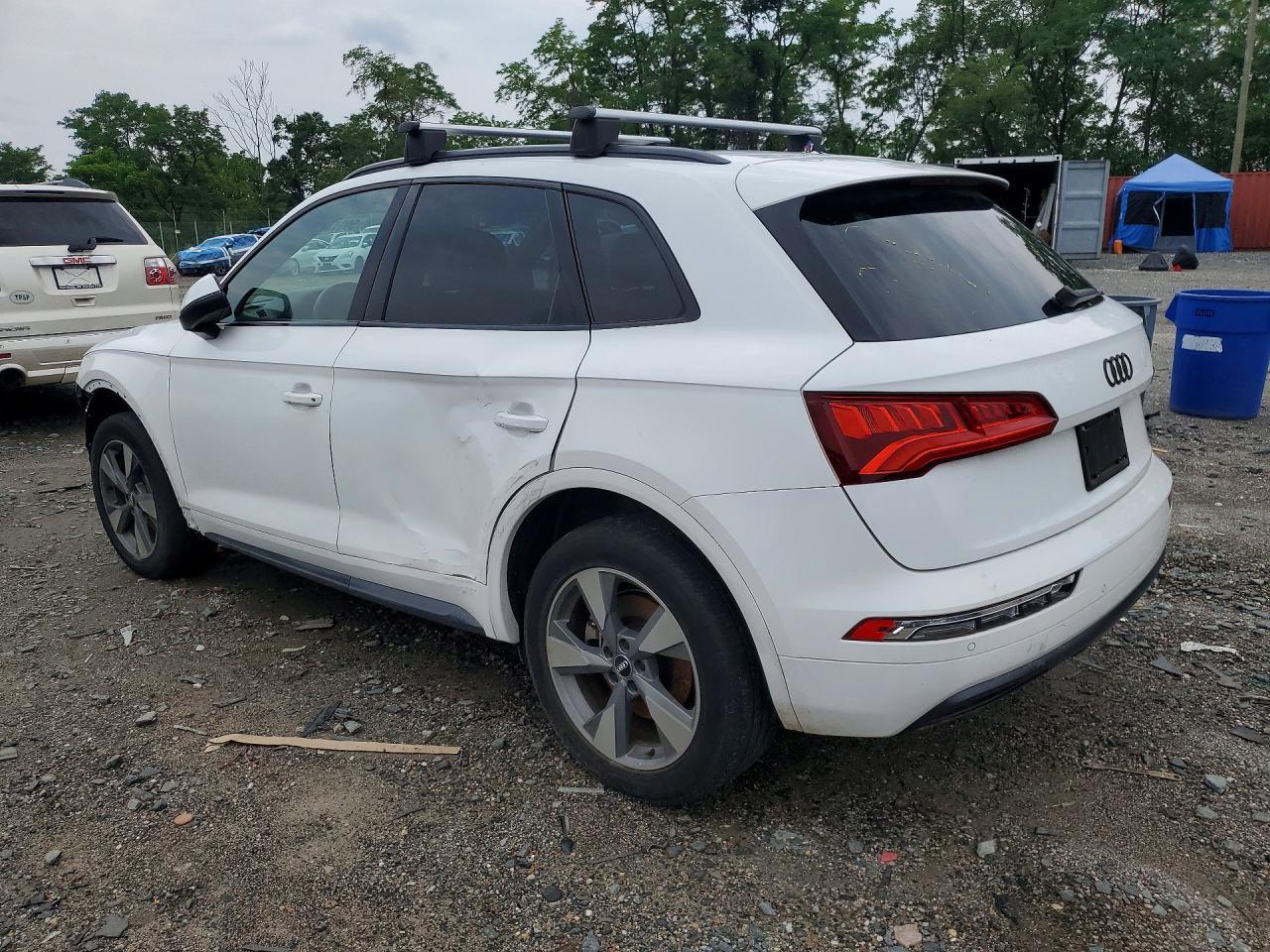 2020 Audi Q5 Premium - Image 2