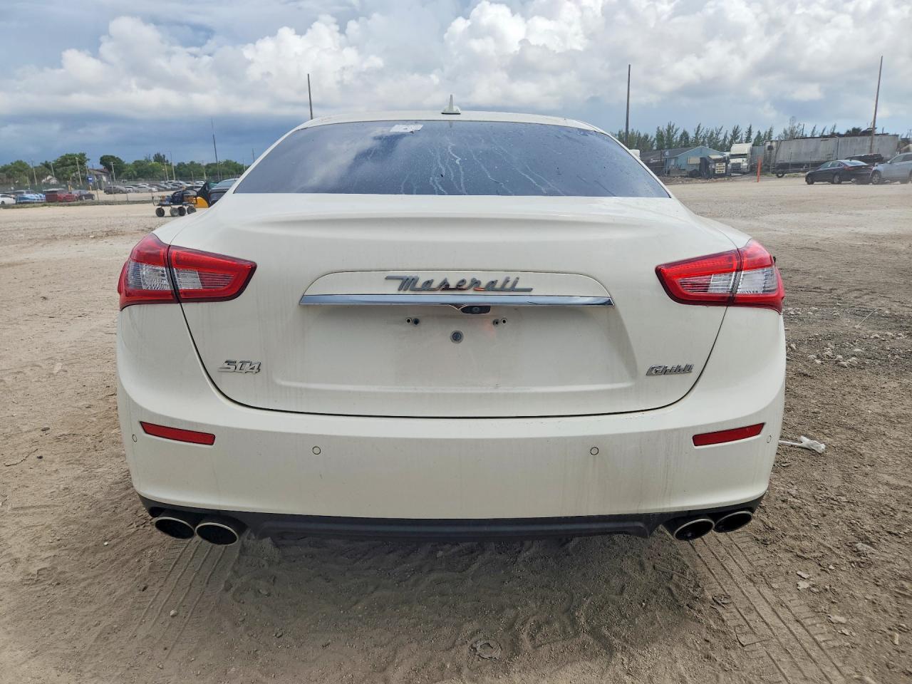 2017 Maserati Ghibli S - Image 6