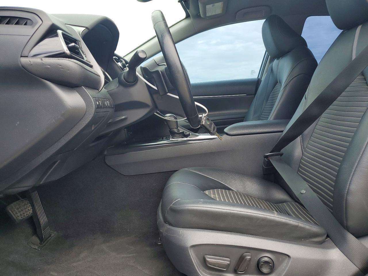 2019 Toyota Camry Se - Фото 7
