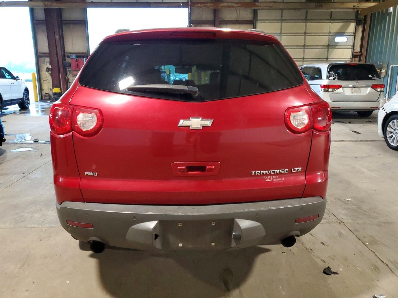 2012 Chevrolet Traverse Ltz - Image 6