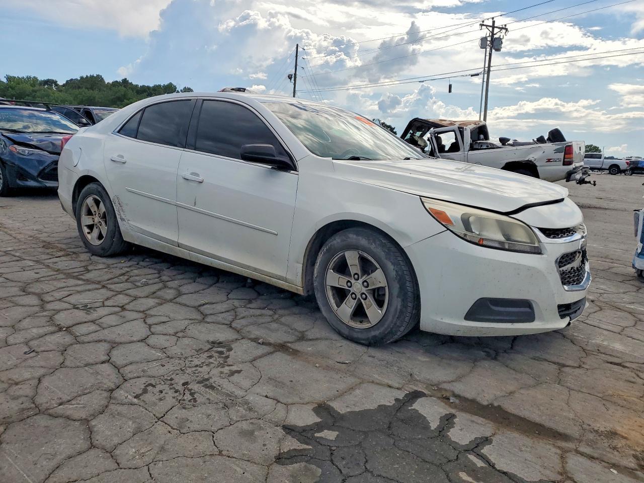 2014 Chevrolet Malibu Ls - Фото 4
