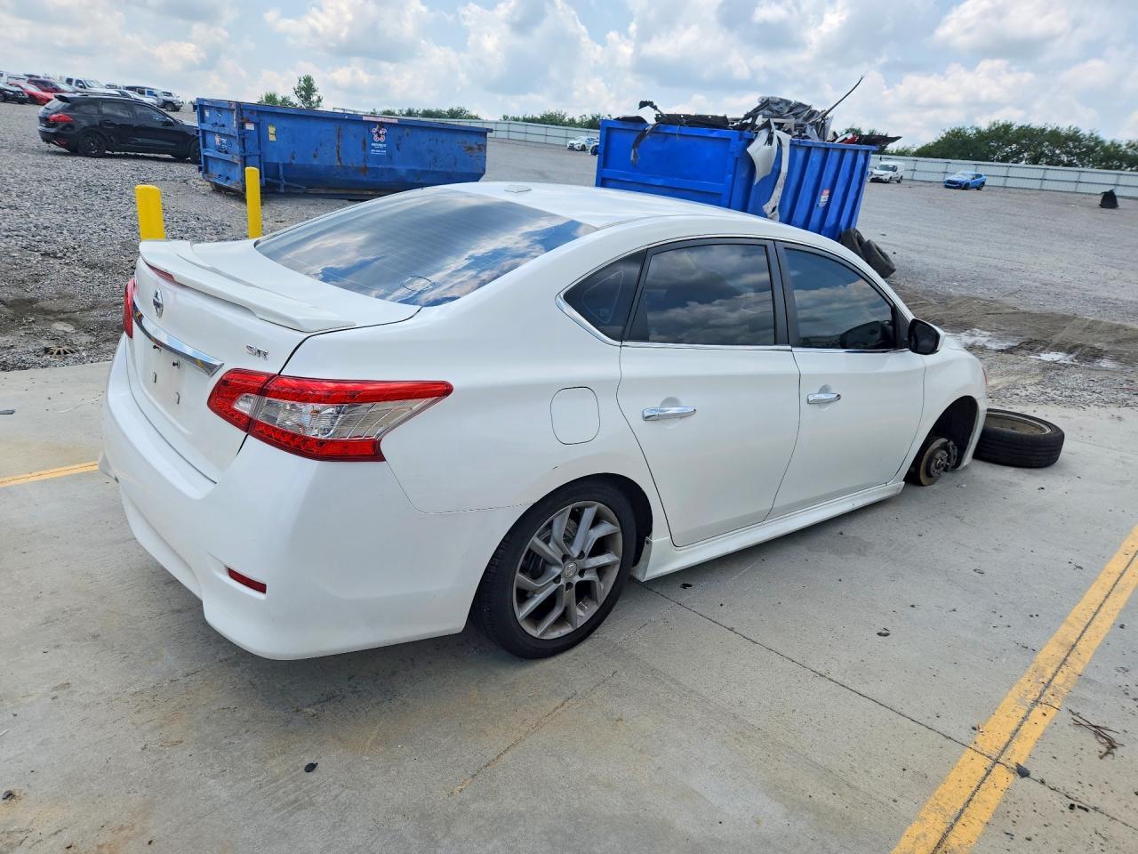 2013 Nissan Sentra S - Фото 3