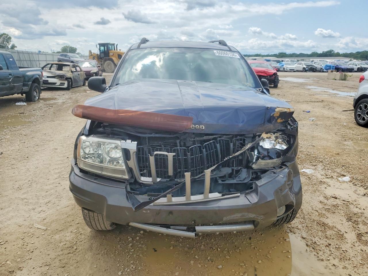 2004 Jeep Grand Cherokee Laredo - Image 5