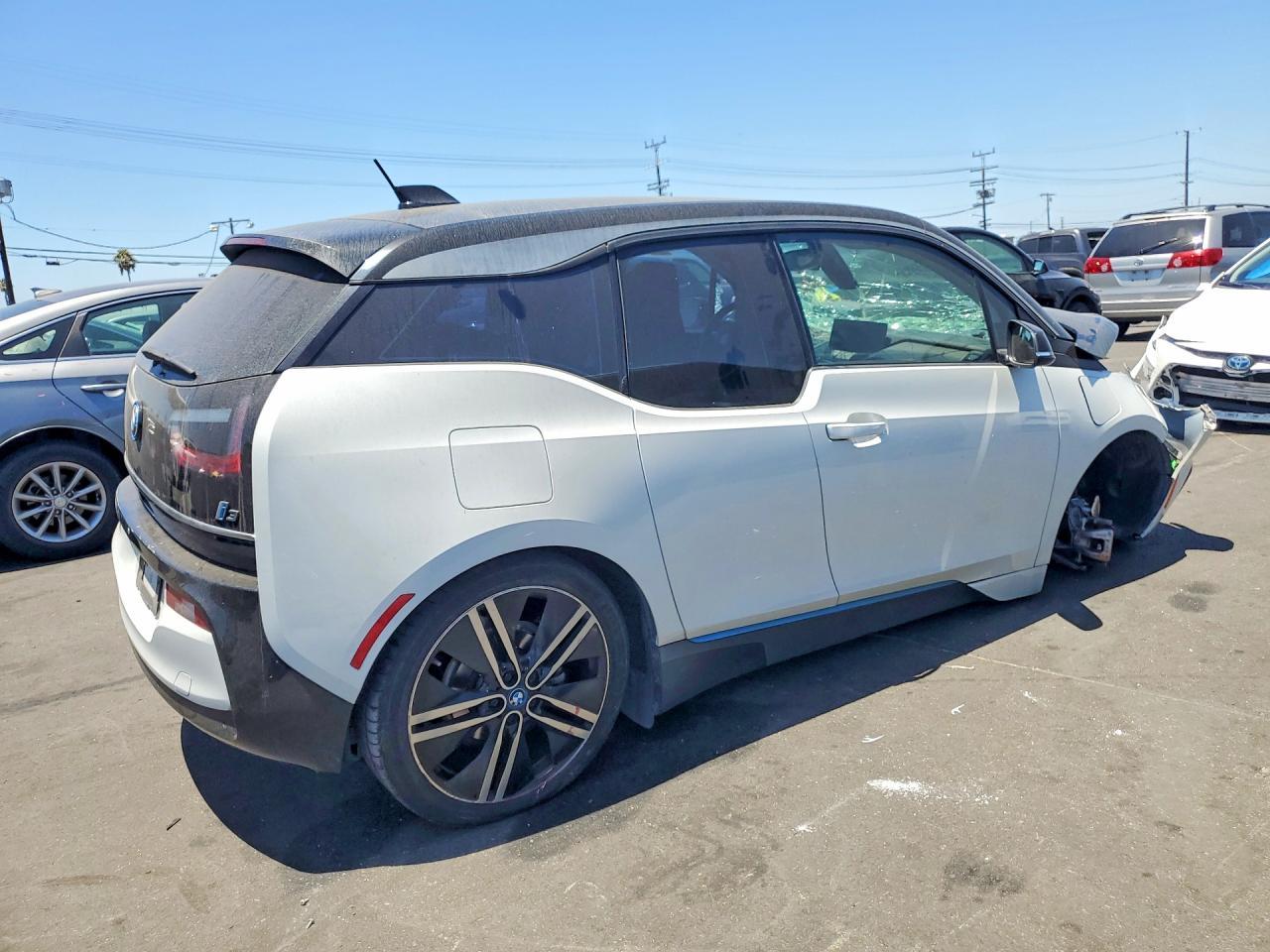 2019 BMW I3 - Фото 3