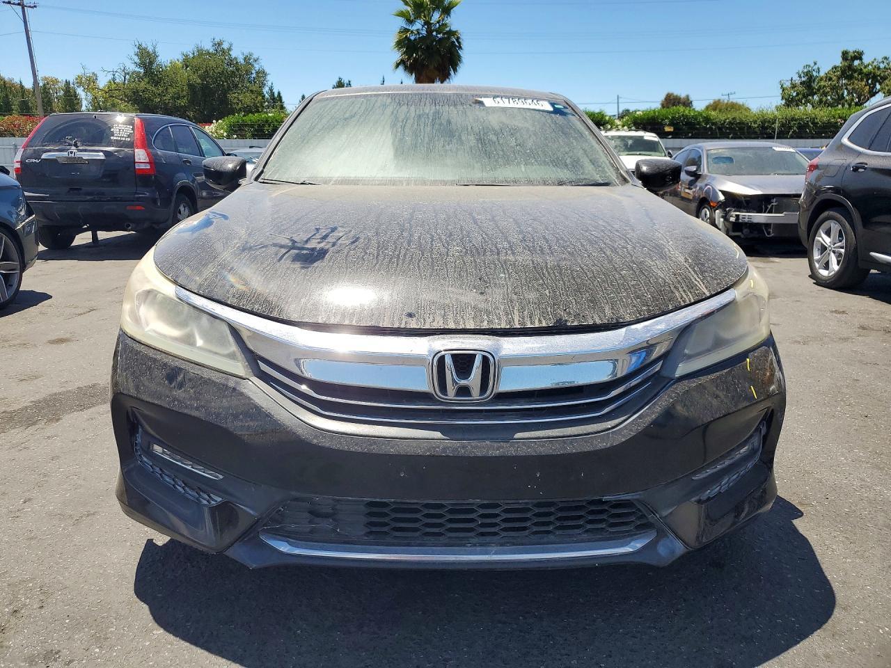 2016 Honda Accord Sport - Image 5