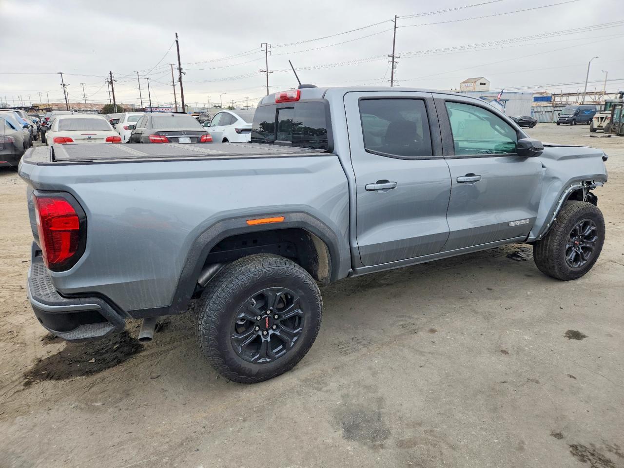 2025 GMC Canyon Elevation - Image 3