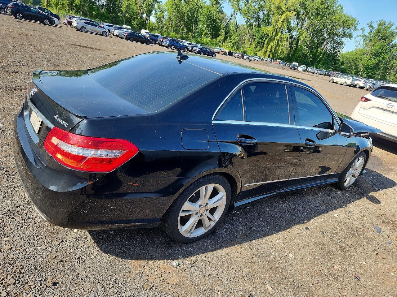 2013 Mercedes-Benz E 350 4Matic - Фото 3