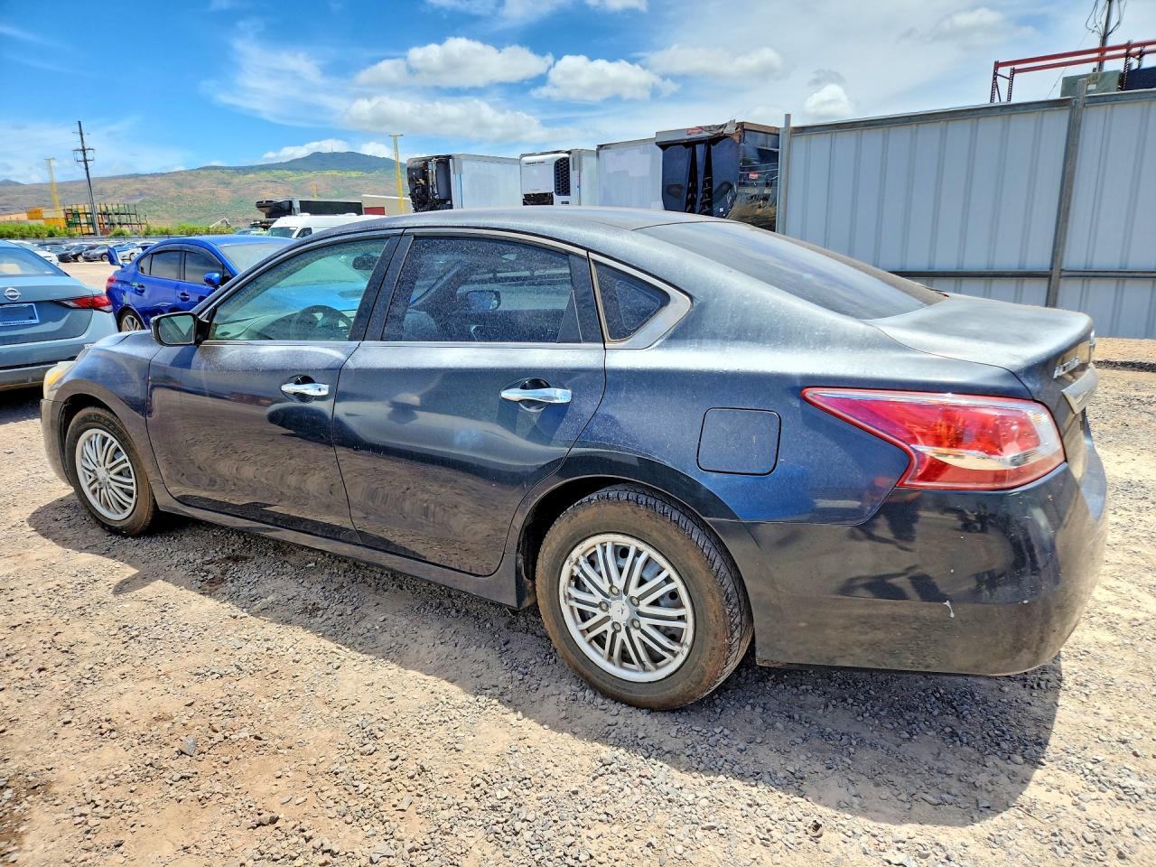 2013 Nissan Altima 2.5 - Image 2