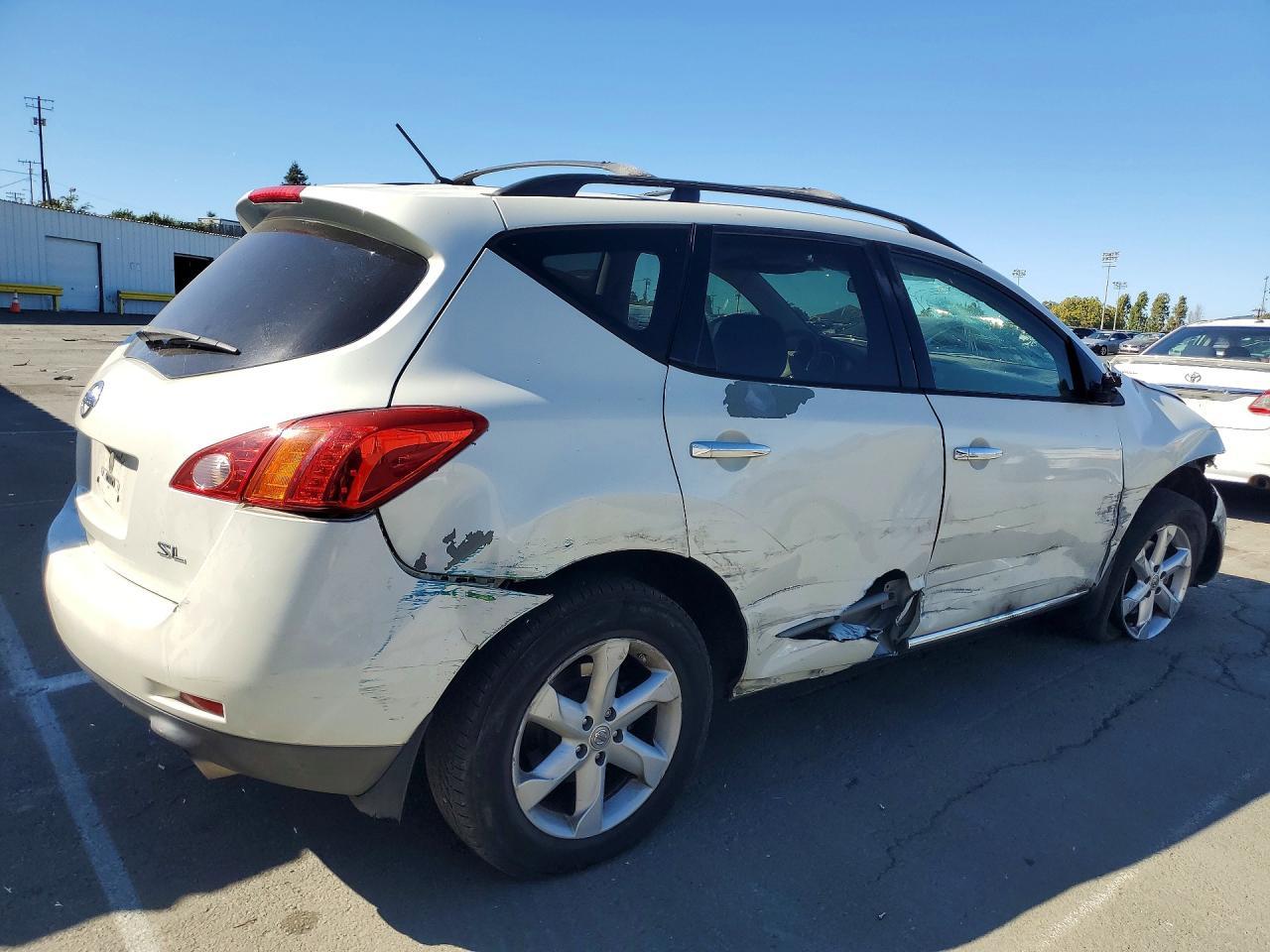 2010 Nissan Murano S - Image 3
