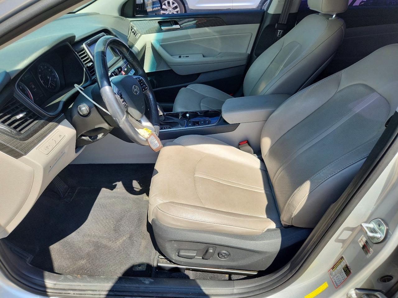 2018 Hyundai Sonata Limited - Image 7