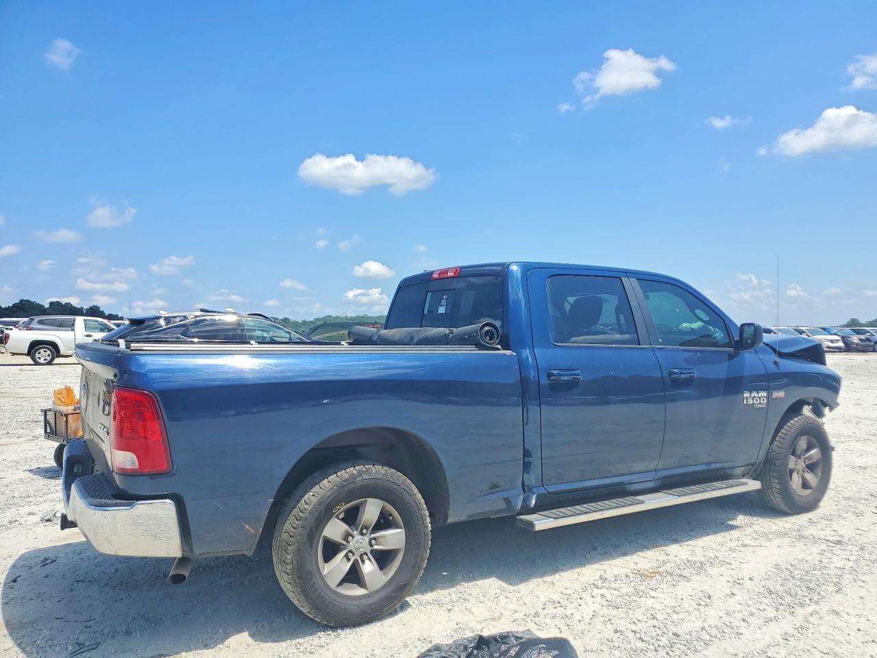 2020 Ram 1500 Classic Slt - Фото 3
