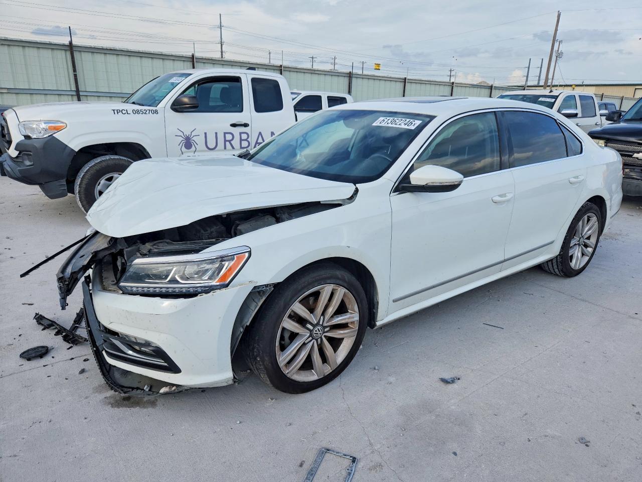 2016 Volkswagen Passat Sel