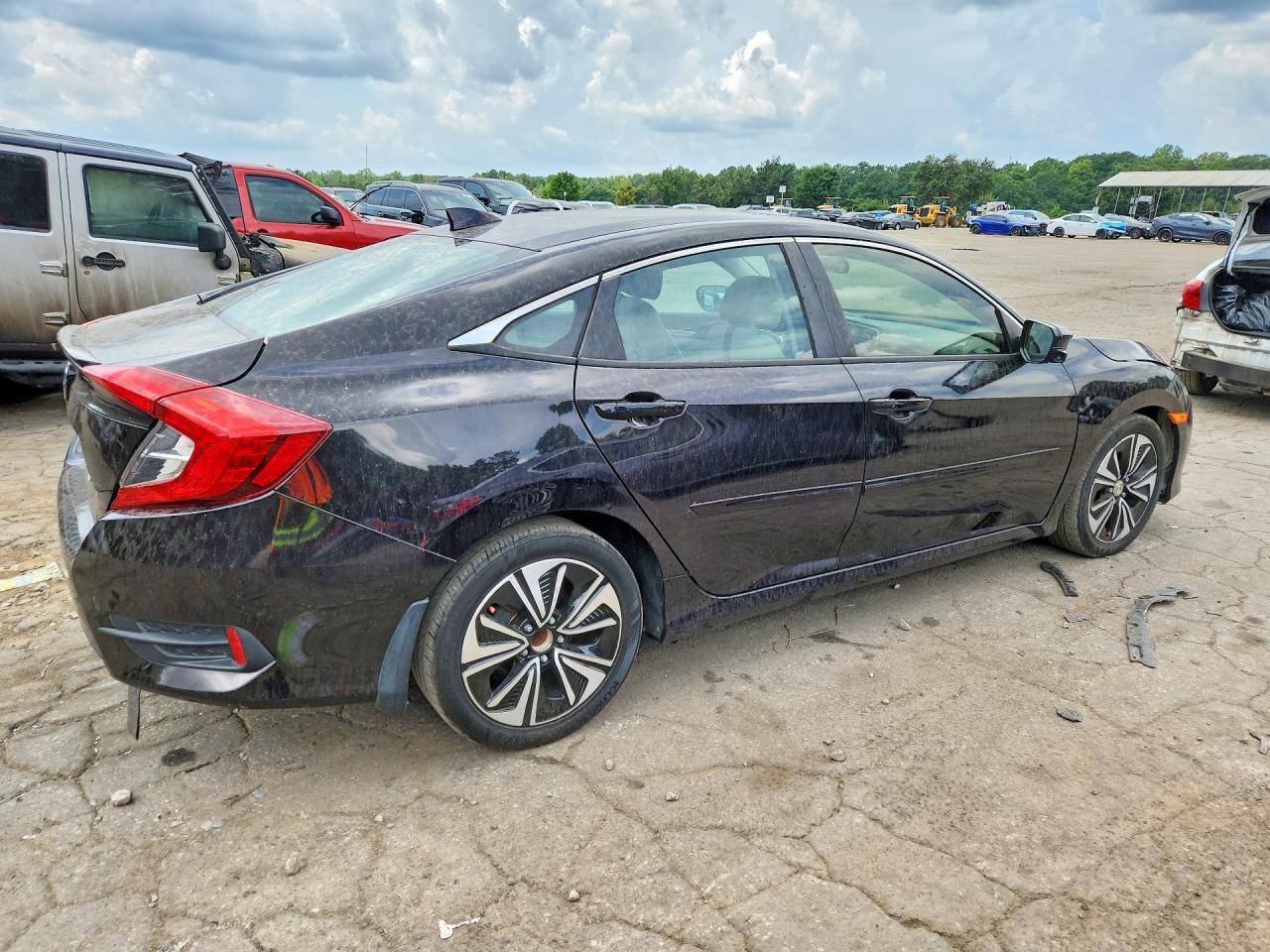 2016 Honda Civic Ex - Фото 3
