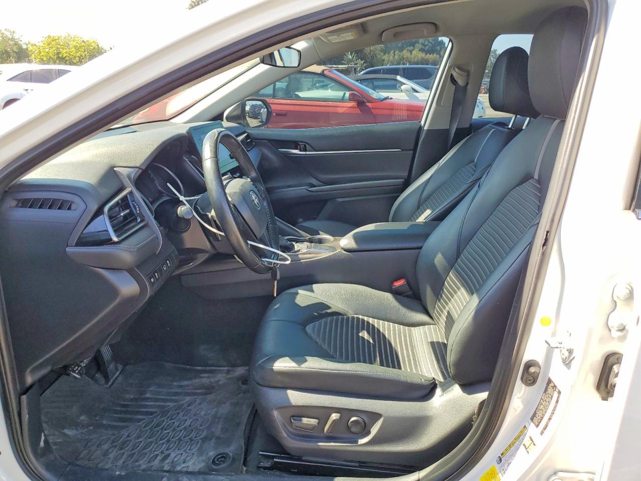 2022 Toyota Camry Se - Фото 7