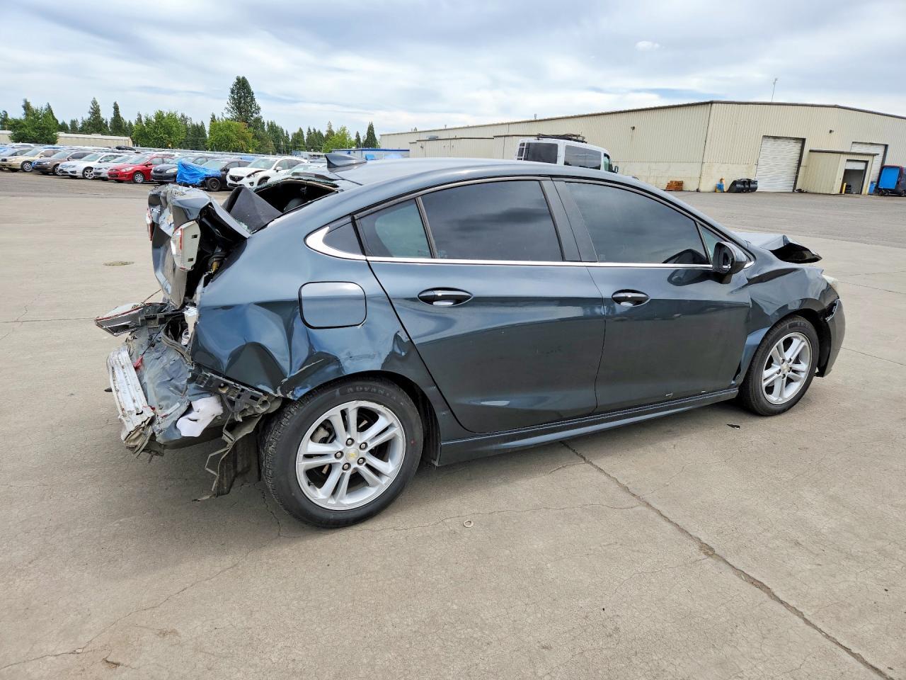 2017 Chevrolet Cruze Lt - Фото 3