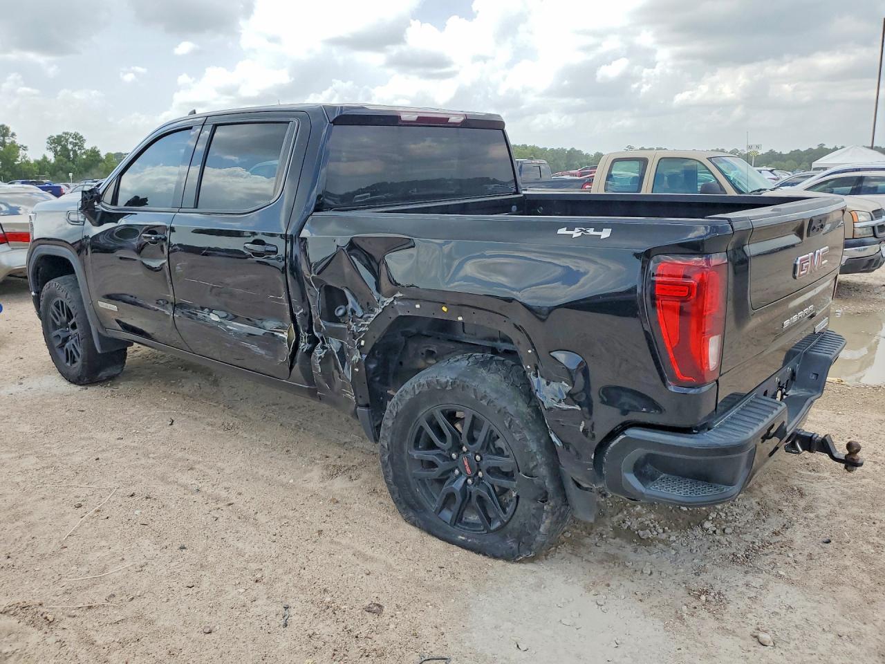 2022 GMC Sierra K1500 Elevation - Image 2